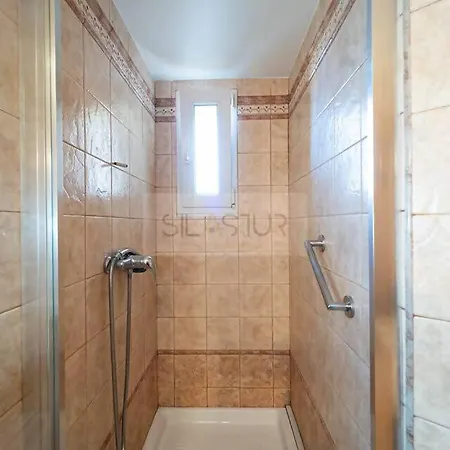 Corralin De Quini By Silastur Apartman